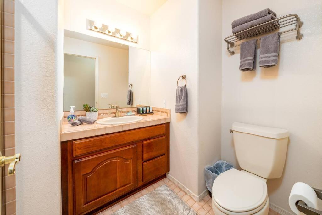 Grand Havasu Oasis With Custom Pool & Spa! Lake Havasu City Eksteriør billede