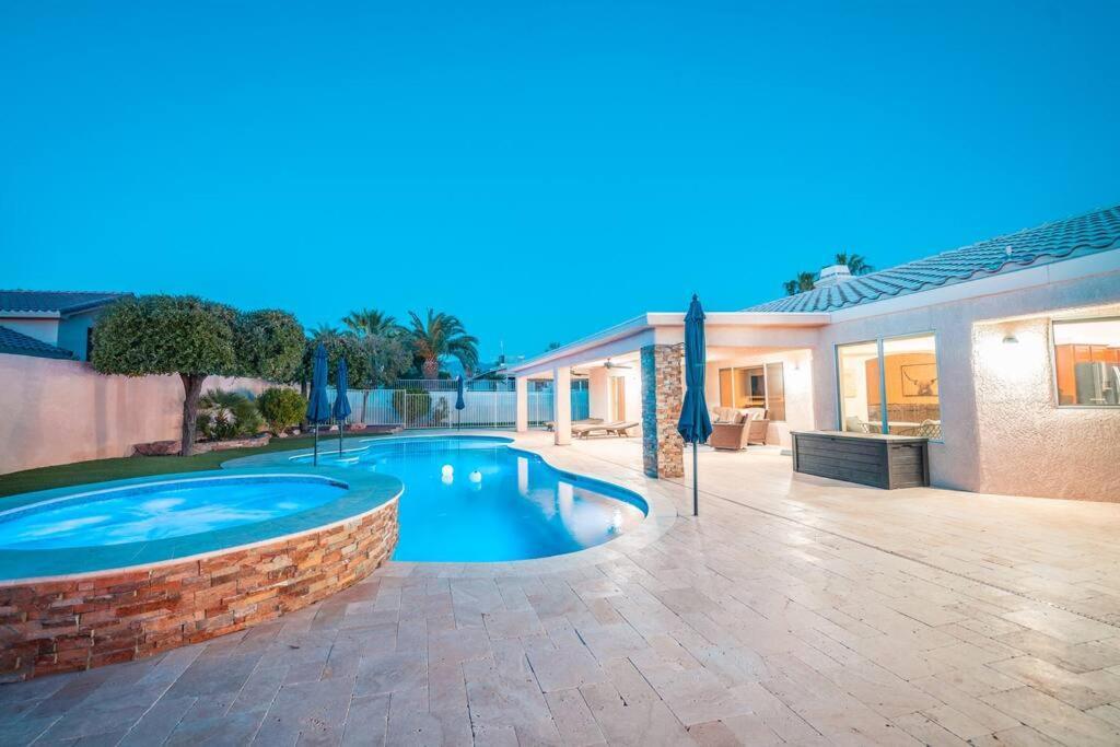 Grand Havasu Oasis With Custom Pool & Spa! Lake Havasu City Eksteriør billede