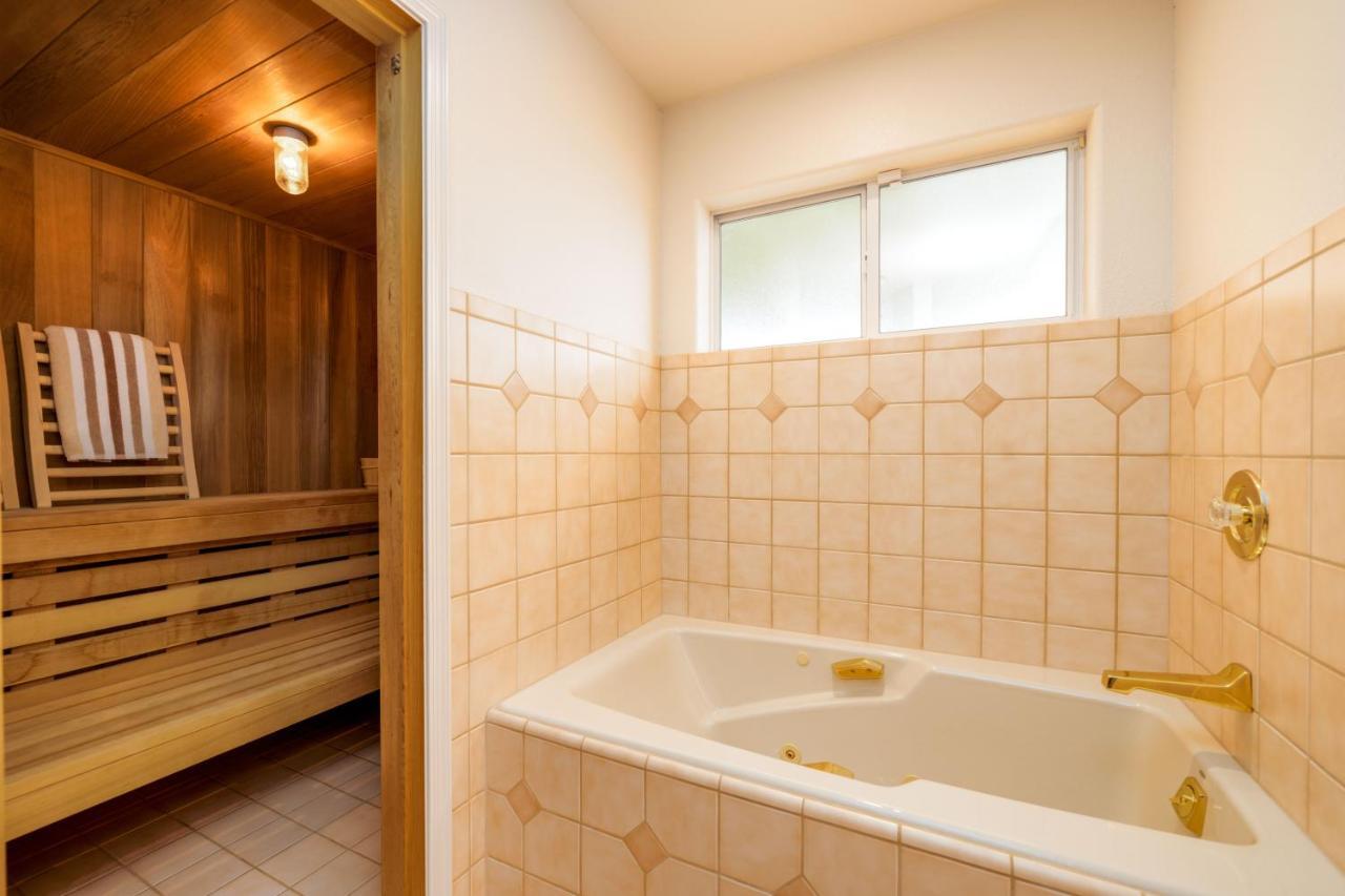 Grand Havasu Oasis With Custom Pool & Spa! Lake Havasu City Eksteriør billede
