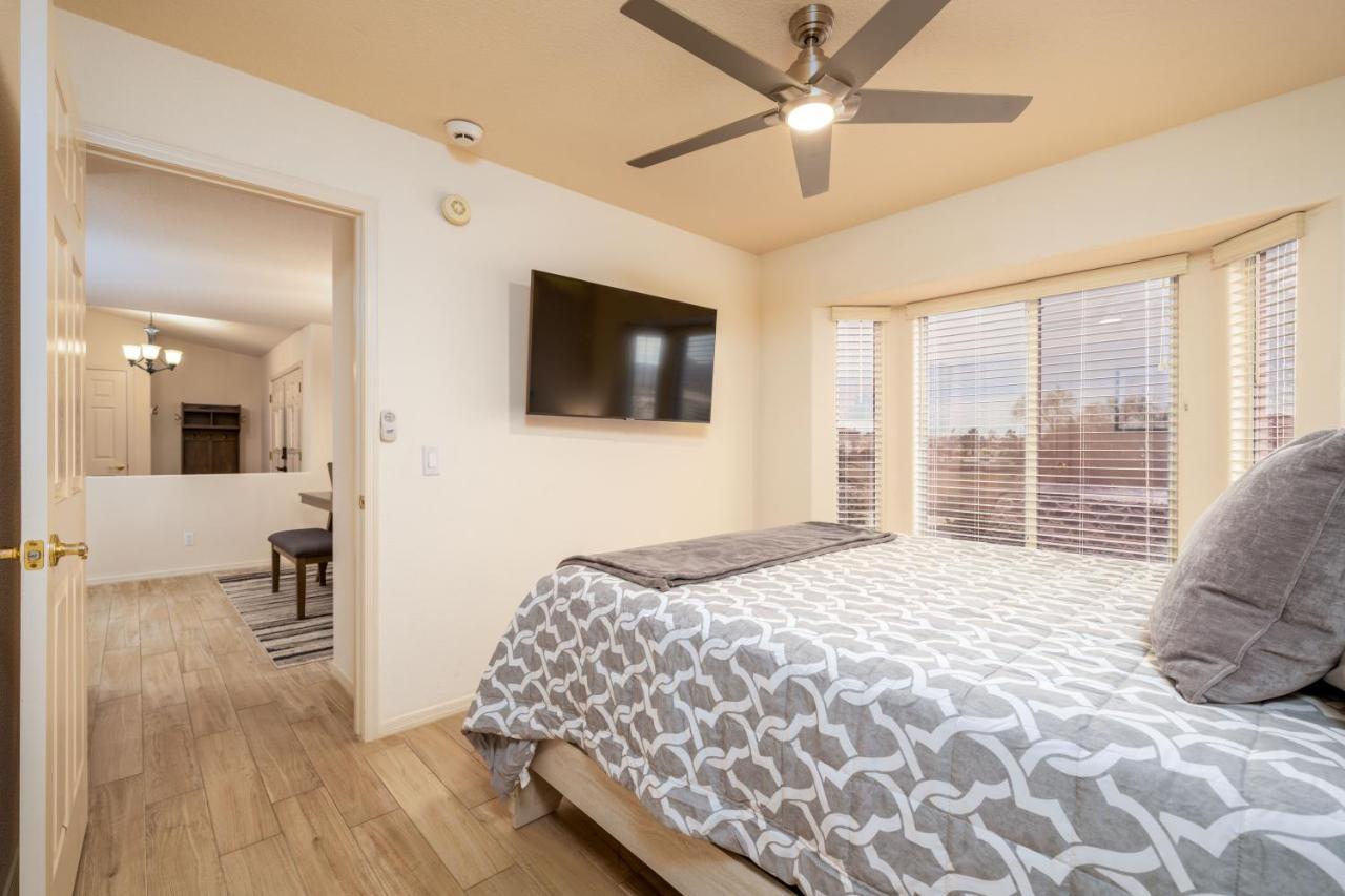 Grand Havasu Oasis With Custom Pool & Spa! Lake Havasu City Eksteriør billede
